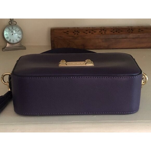 COPY - VALENTINO Babette Studded Leather Chain Strap Camera Bag Blackberry Purp… - Picture 11 of 16